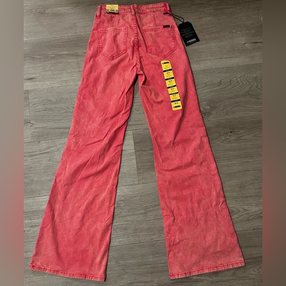 Women’s Rock & Roll Pink Bell Bottom Jeans - Picture 5 of 8